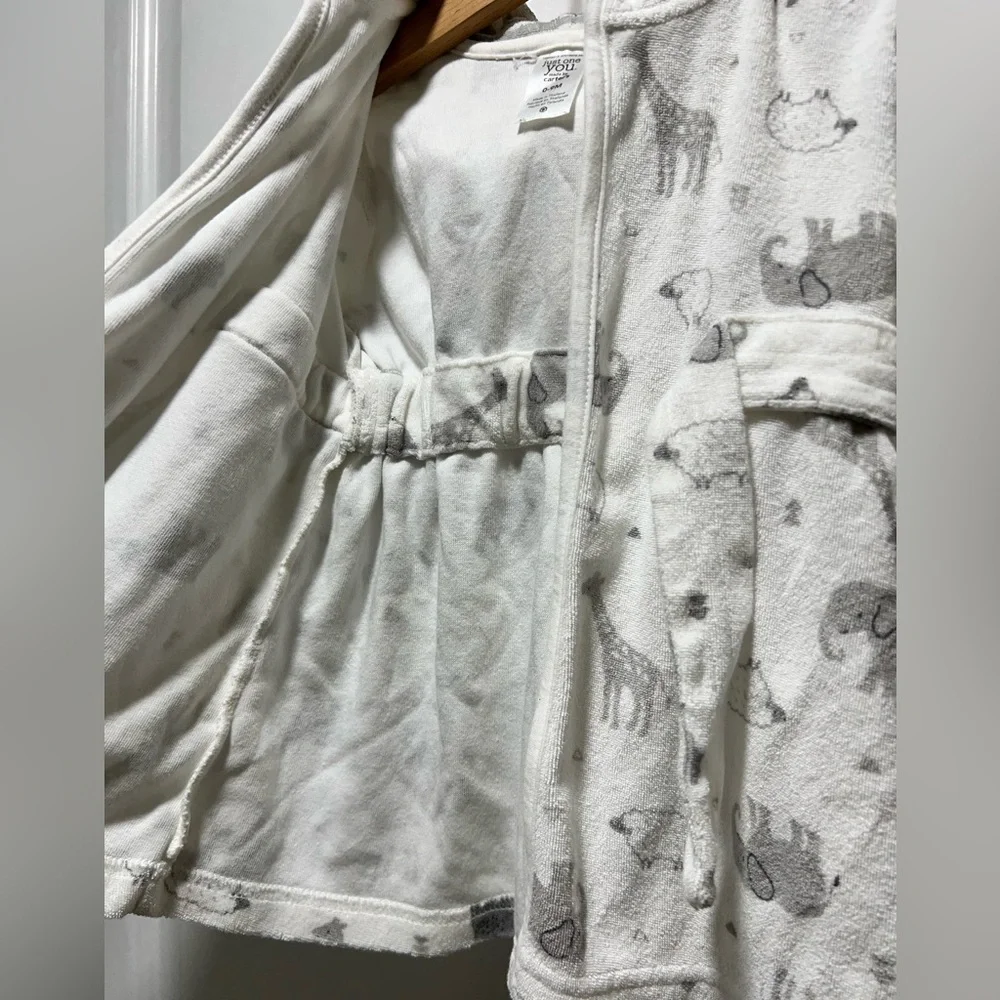 Cárter’s Cotton bathrobe Size 0-9 M